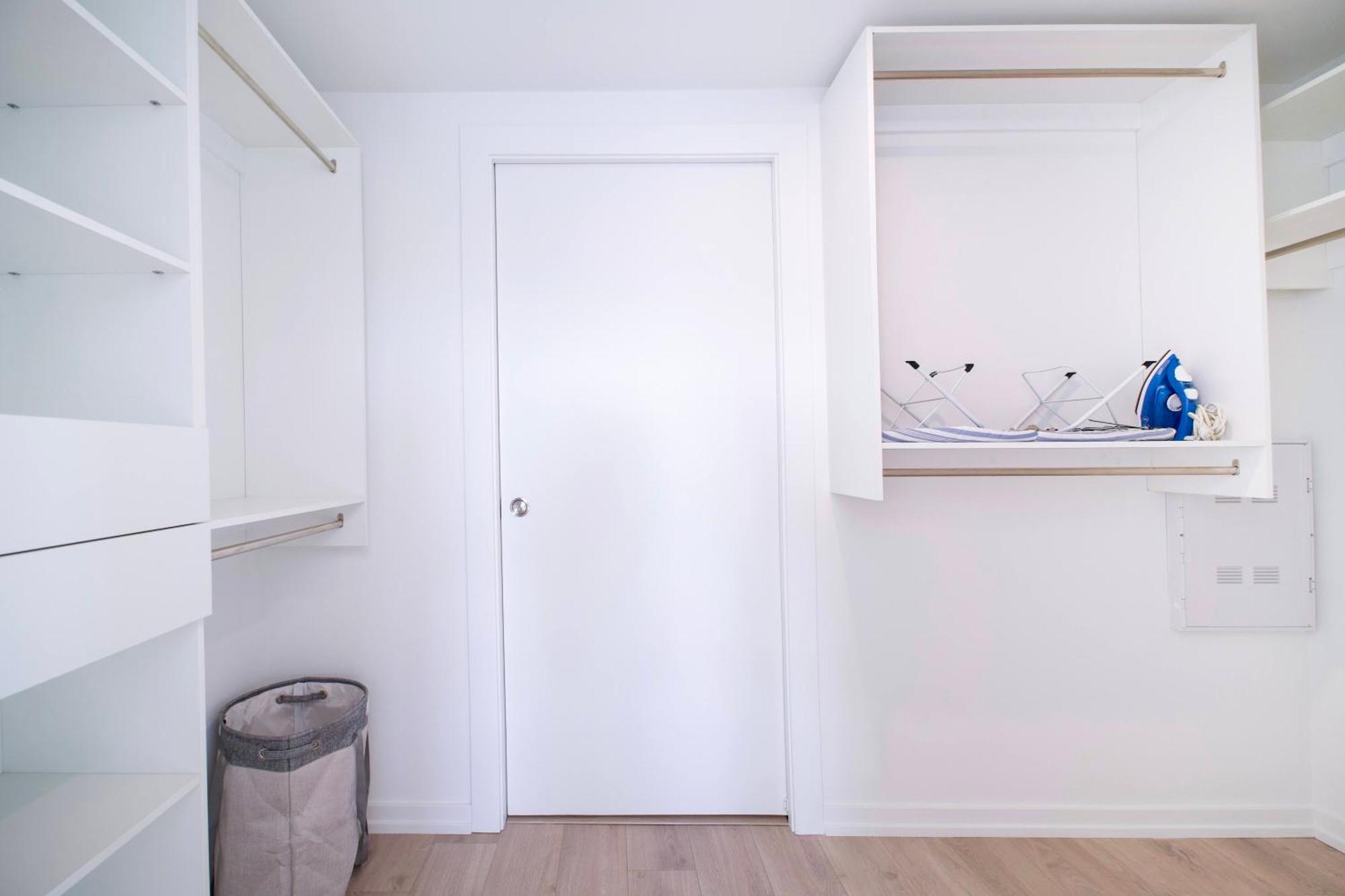 Compass Luxury Living Hotel a capsule Los Angeles