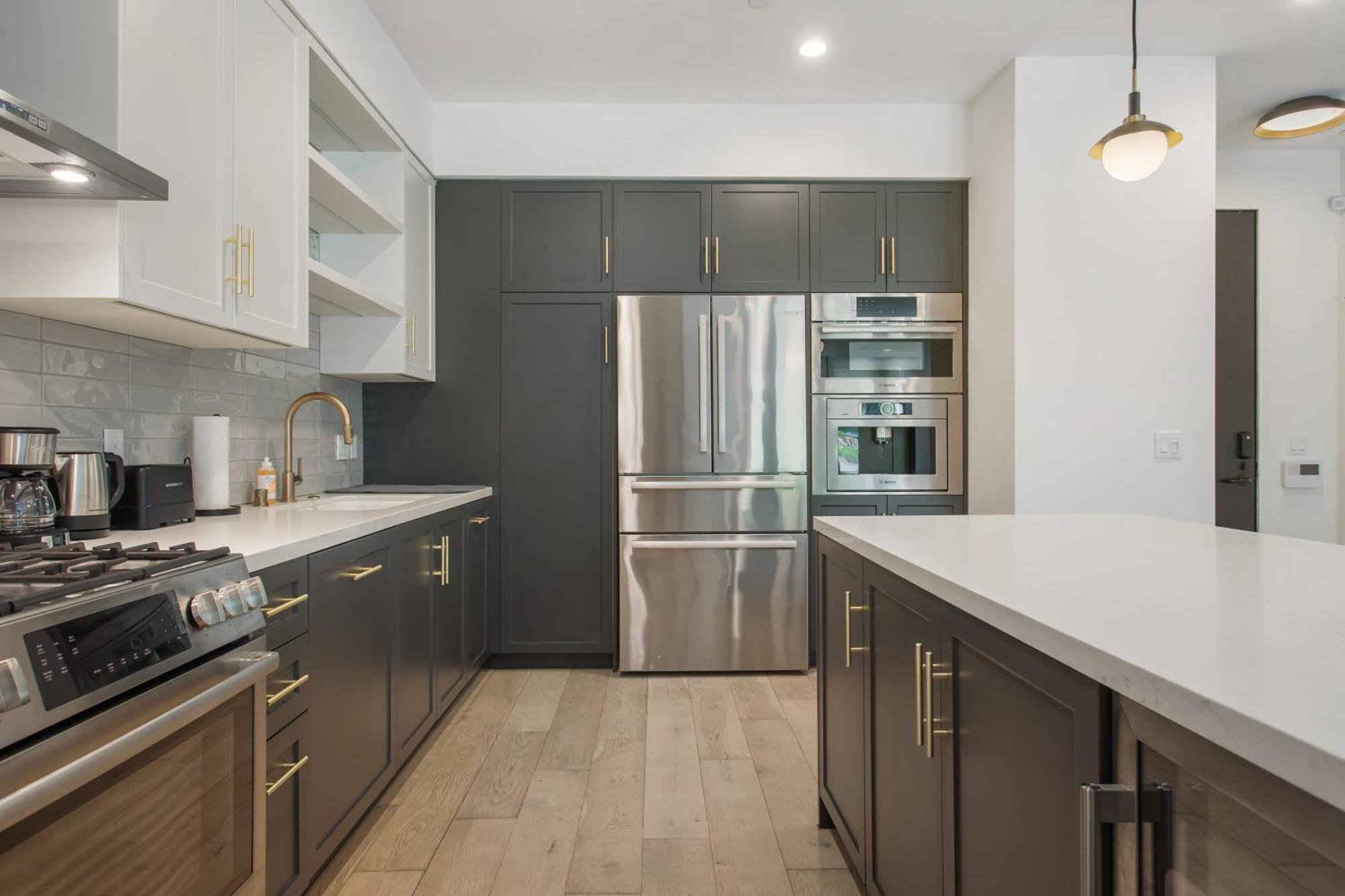 Compass Luxury Living Kapselhotel